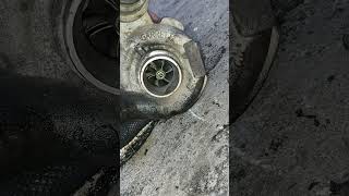 Turbo Failure on 19dCi 100hp Renault Trafic [upl. by Iznekcam]