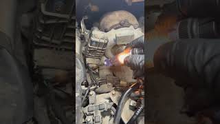 Mercedes  Dodge Sprinter  How to Test a Turbo Actuator on a Sprinter Van mercedessprinter [upl. by Rebor254]