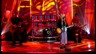 Avril Lavigne  Nobodys Home  Live  Saturday Night Takeaway 09102004 HQ [upl. by Beesley]